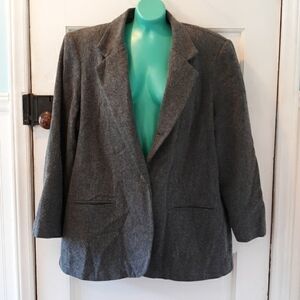 Requirements 100% wool blazer jacket Dark Academia